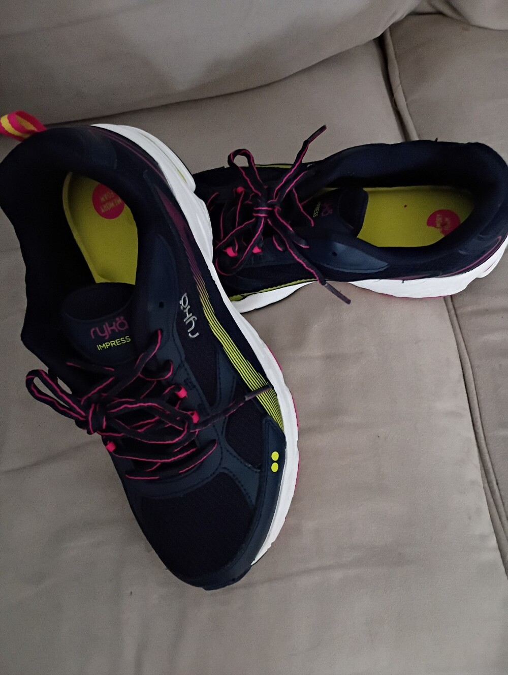 Ryka Impress Walking Shoe - 11W